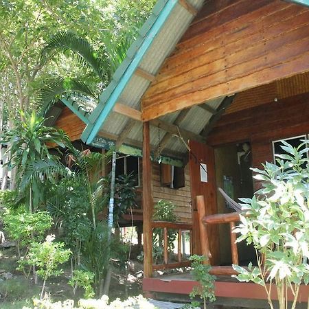 Coconut Beach Bungalows Hotel Ko Pha Ngan Exterior photo